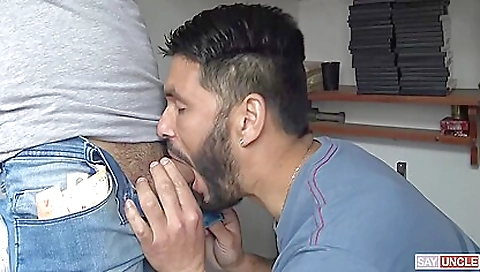 Sexy wife take gasp in the ass
