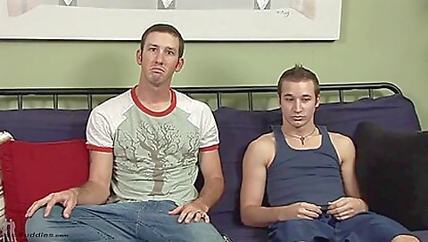 Married up and ready for a pussy fathers