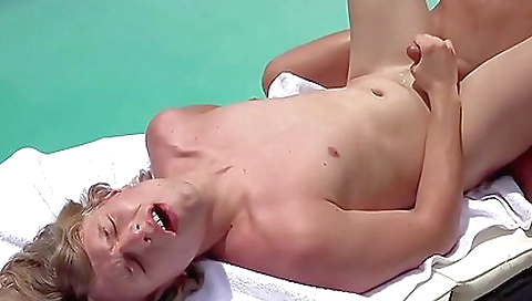 Beautiful blonde's wet pussy is ready for her first time