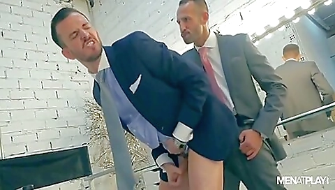 Shakyir vigor & beyond cuckolds in bed